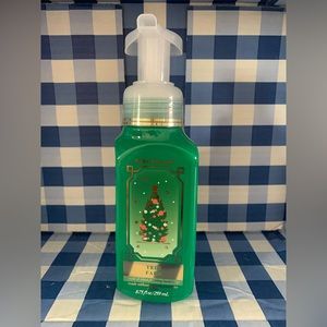 Bath and body works Tree Farm foaming hand soap